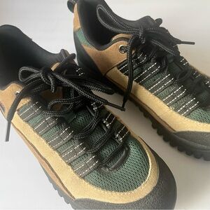 Forte Women Walking Shoes Size 6